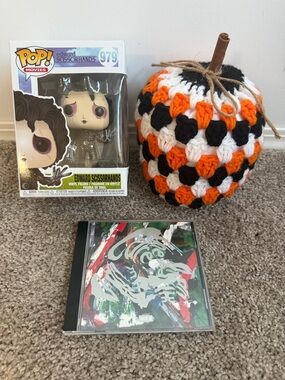 Gothic bundle Edward scissorhands Funko pop The Cure CD crochet pumpkin